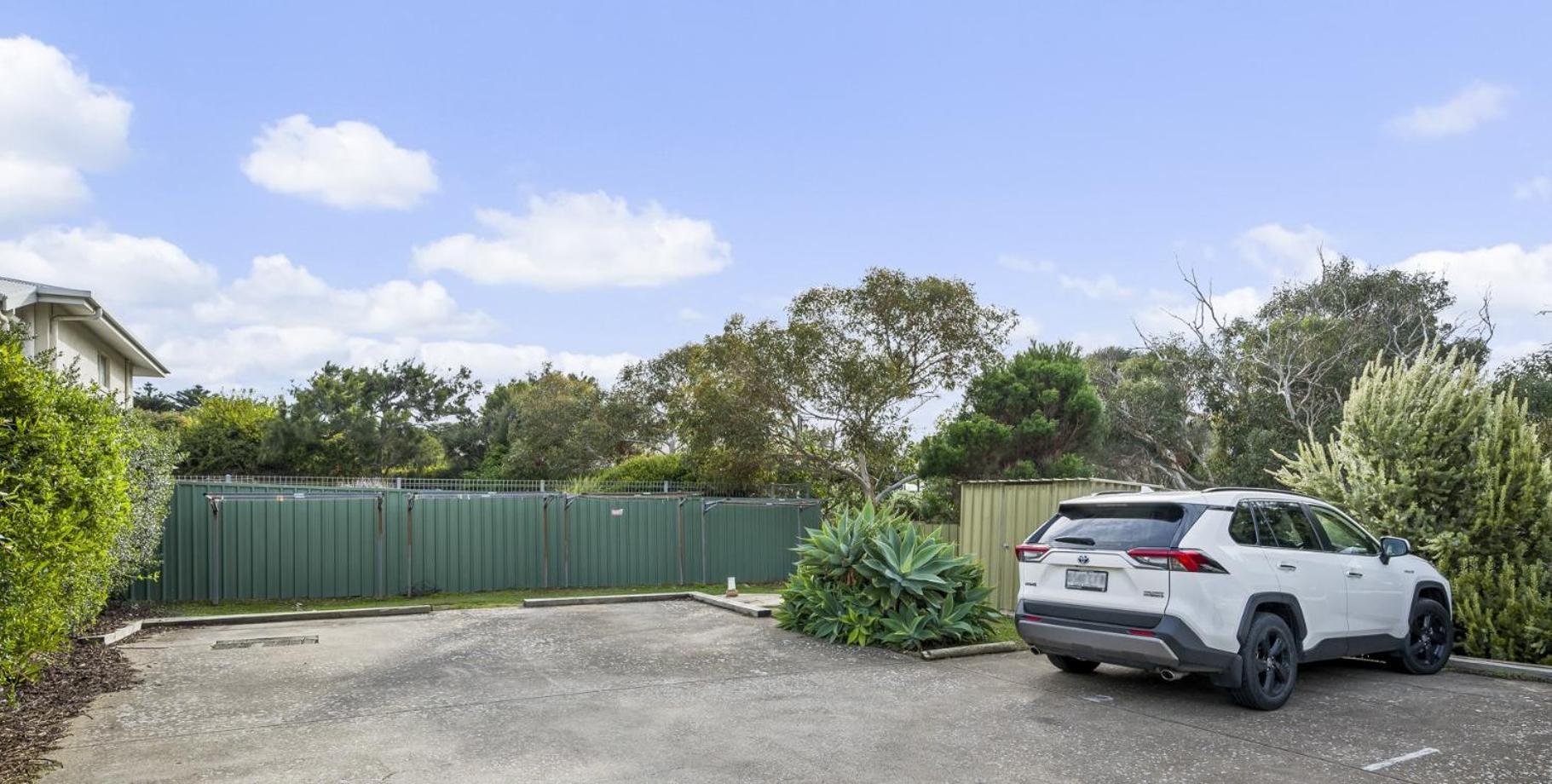 Sun & Surf Aldinga Beach Apartment Luaran gambar