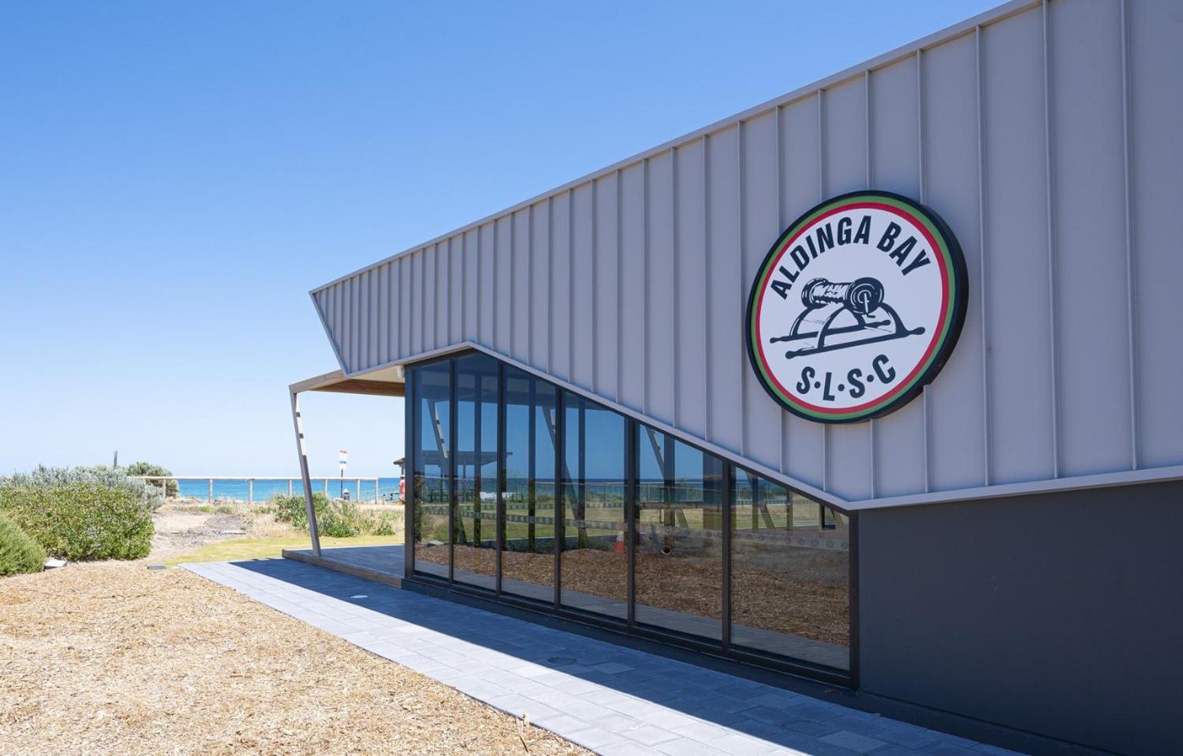 Sun & Surf Aldinga Beach Apartment Luaran gambar